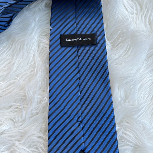 ✅ ERMENEGILDO ZEGNA Striped Luxury Tie 100% Silk - Picture 4 of 5